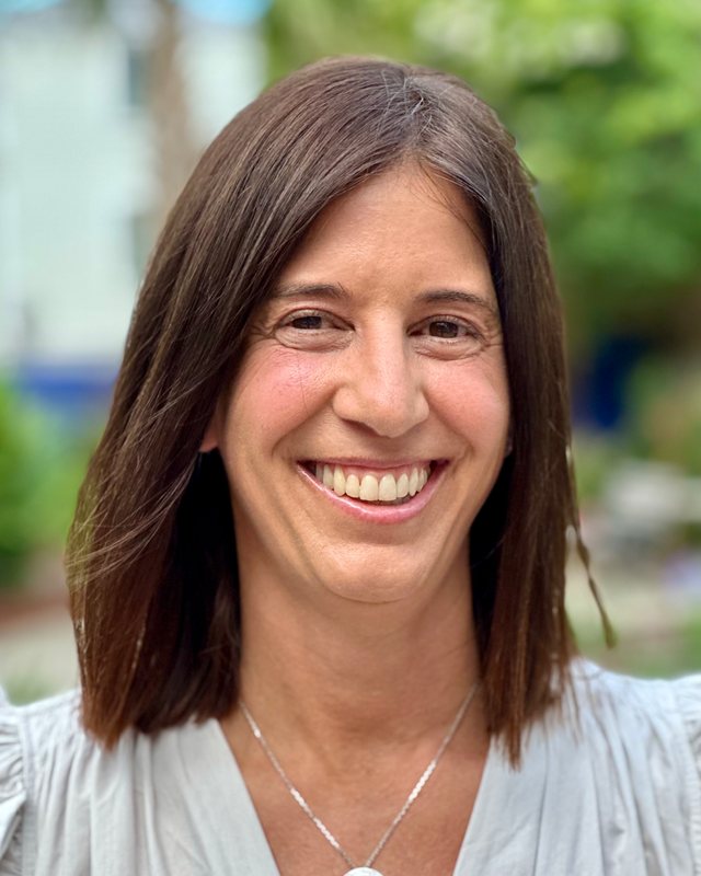 Portrait of Vicki White